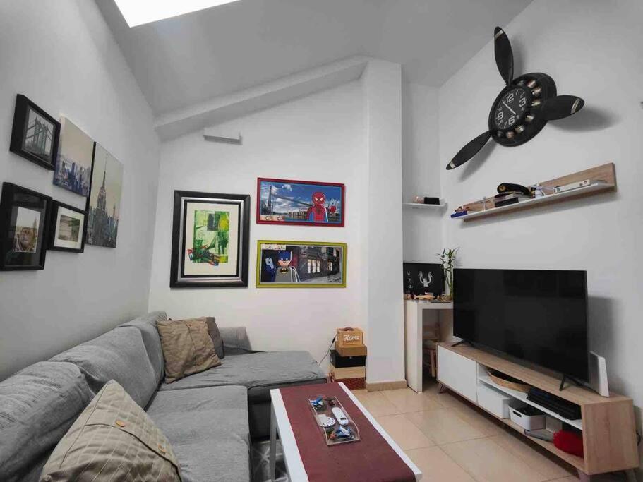 Apartamento Recien Reformado En Barajas Pueblo Madri Exterior foto